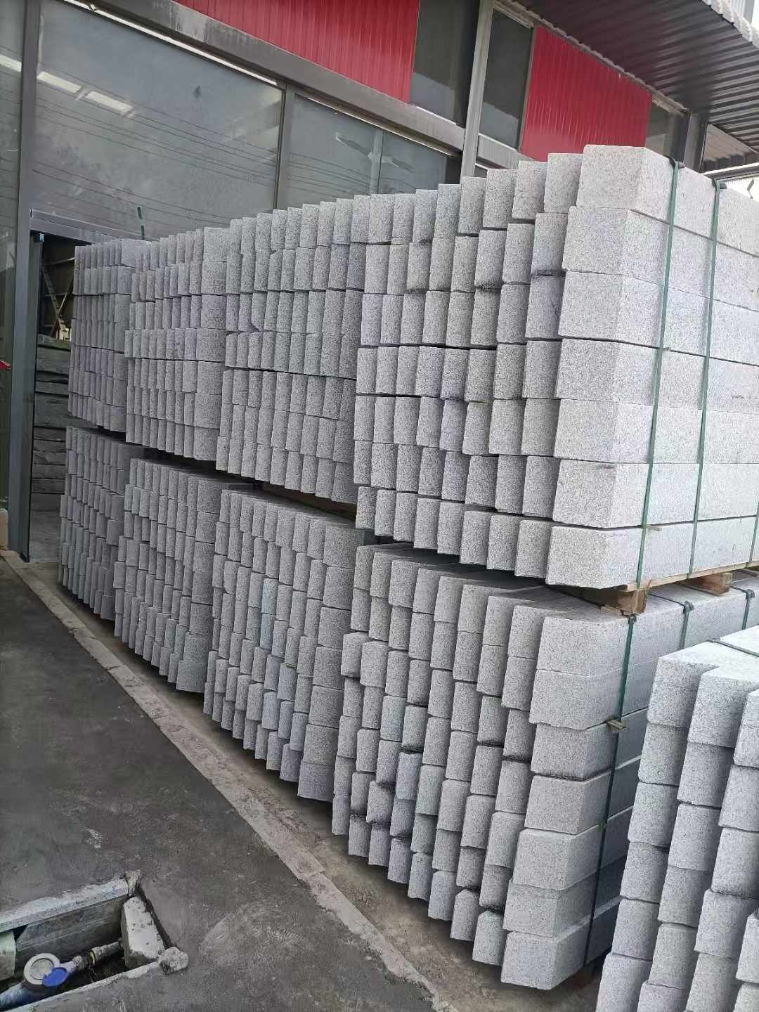金华芝麻白树围石 树池