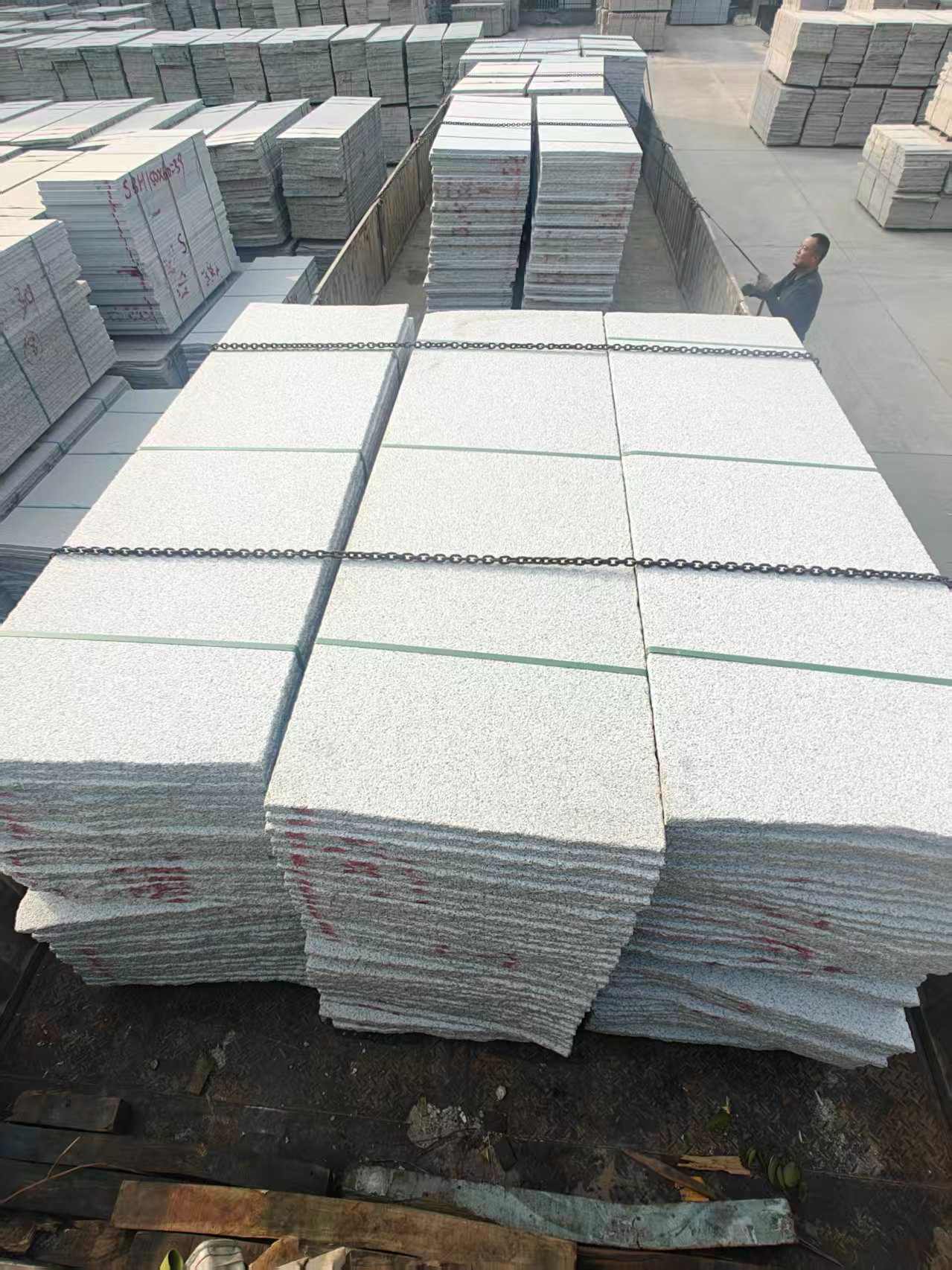 金华芝麻白毛板，石材毛板